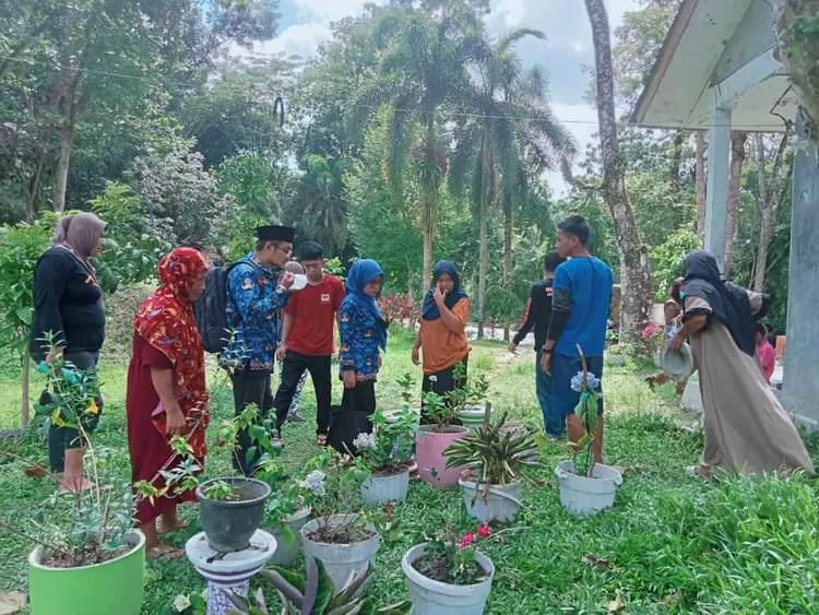 UPT Pariwisata Motivasi Petugas dan Pedagang Kios di Objek Wisata Pincara Masamba