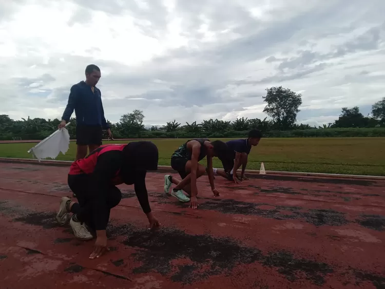 Delapan Atlet Luwu Utara yang Ikut Seleksi di PPLP Mulai Lakukan Tes Fisik di SMANKO Makassar