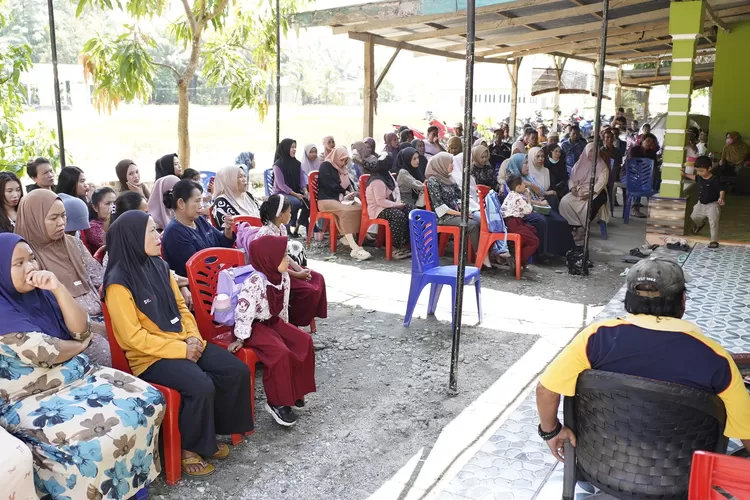 Reses Hari Pertama, Legislator Golkar Ini Takjub Tingginya Antusiasme Warga Desa Uraso Mappedeceng