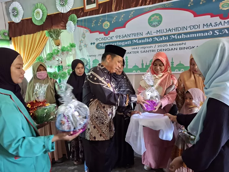 Semarak Peringatan Maulid Nabi Muhammad SAW di Ponpes DDI Masamba 