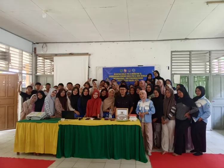 PIK-R Generik Gelar Diklat Angkatan ke-13, Peserta Dilatih Menulis Berita