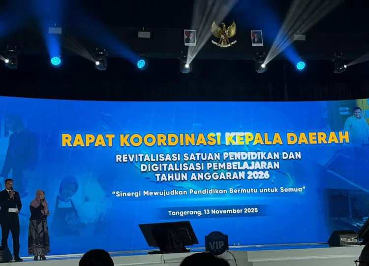 Rapat Koordinasi (Rakor) Kepala Daerah Revitalisasi dan Digitalisasi Satuan Pendidikan TA 2026, Kamis (13/11/2025), di Ice BSD Tangerang Selatan (Tangsel), Provinsi Banten.