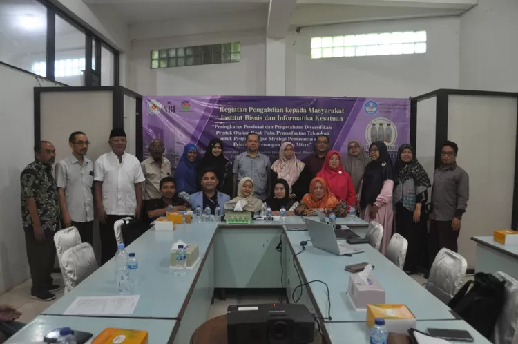 Jajaran Pelaksana PkM dari IBI Kesatuan dan SBI.