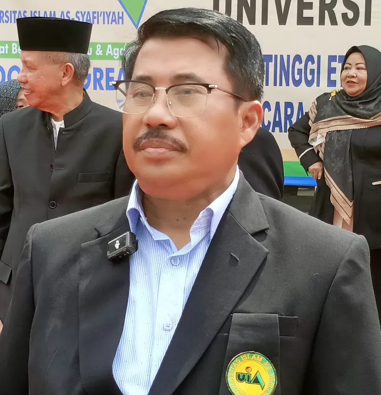 Rektor UIA Jakarta, Prof Dr Masduki Ahmad SH MH, 