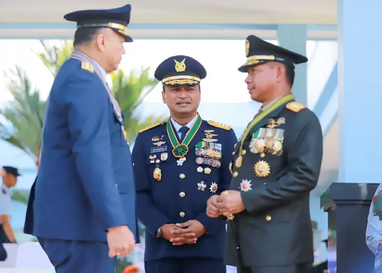 Panglima TNI Jenderal TNI Agus Subiyanto Pimpin Upacara HUT Ke-78 TNI AU. Foto: Puspen TNI