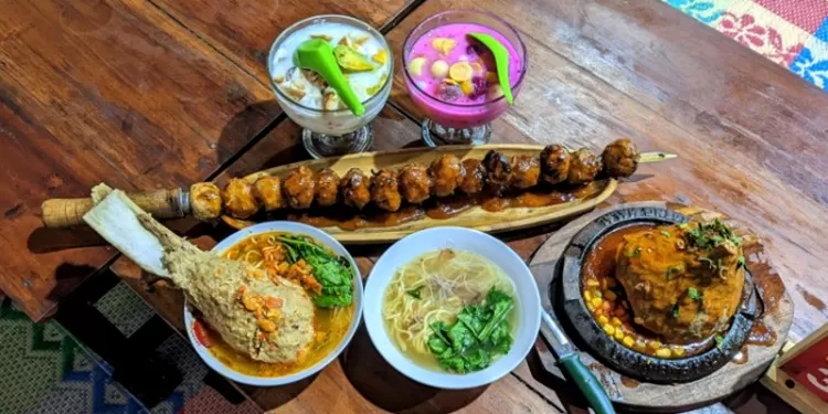 Bakso Pajero Tempat Makan Bakso Viral Dan Unik Di Jogja Ada Menu