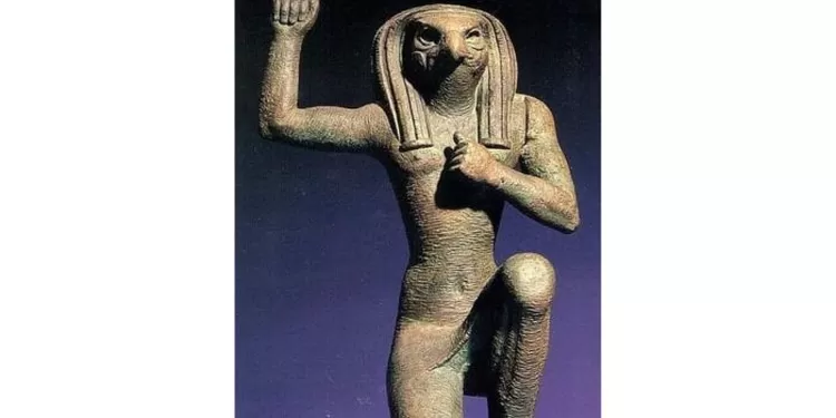 Dewa Heru atau Horus, dewa yang memberikan kecepatan super kepada Black Adam
