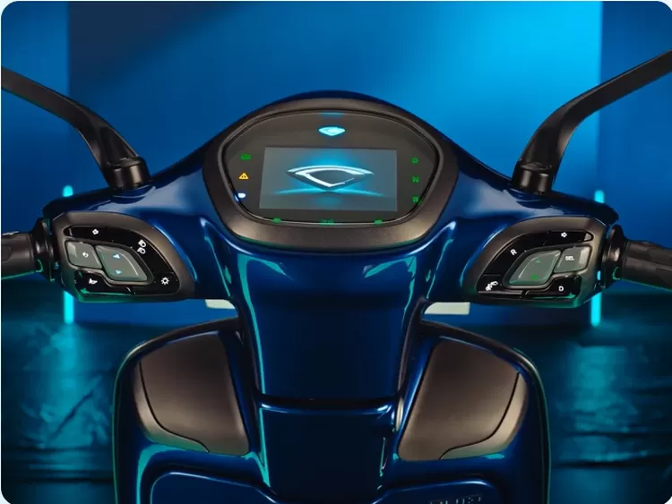 Tampilan panel instrumen motor listrik Bajaj Chetak