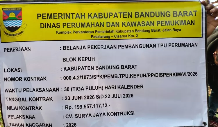 Plang pembangunan makam perum graha Padalarang Indah KBB