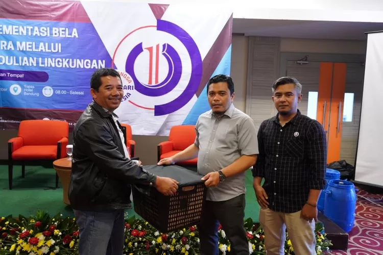 Anggota DPRD Jawa Barat, Yunandar Eka Perwira menghadiri workshop pengolahan sampah