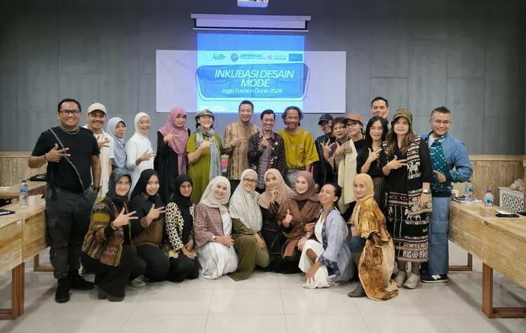 Kegiatan Inkubasi Desain Mode 2024 yang digagas Jogja Fashion Dunia. 