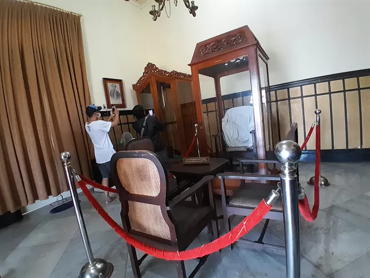 Kamar Pangeran Diponegoro di Museum Diponegoro di Magelang menjadi saksi perundingan dengan Jenderal De Kock pada 28 Maret 1930. 