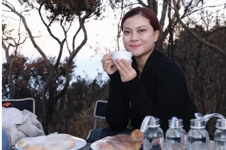 Potret Selebgram Hanum Mega.