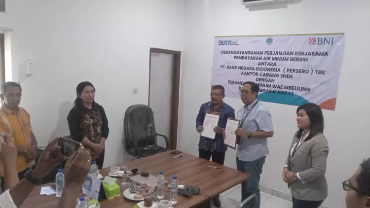 Perumdam Wae Mbeliling Mabar resmi menjalin kerja sama dengan BNI Kantor Cabang Ende, Kamis (3/7/2025).