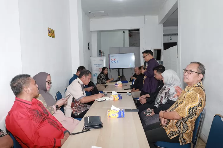 Diskusi bersama OK OCE dengan DPRD Prov. Gorontalo - Wartapesona.com