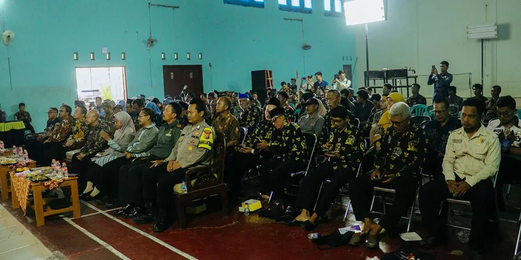 Kegiatan Pembinaan Desa 2026 digelar di Gedung Serbaguna Tarrekah, Desa Purwadadi, Kecamatan Purwadadi, Kamis 12 Februari 2026.