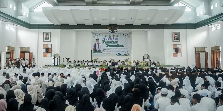 Pemerintah Kabupaten Ciamis gelar Pesantren Ramadan 1447 H mulai 27 Februari 2026 untuk perkuat karakter pelajar di era digital.