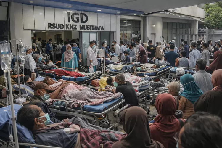 Ilustrasi lonjakan jumlah pasien di IGD RSUD KHZ Musthafa Kabupaten Tasikmalaya. 
