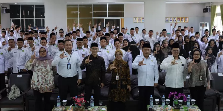 Sinergi OJK Tasikmalaya dan Kemenag Ciamis dalam kegiatan ToT Edukasi Keuangan bagi Penyuluh Agama se-Kabupaten Ciamis, Selasa (7/4/2026).
