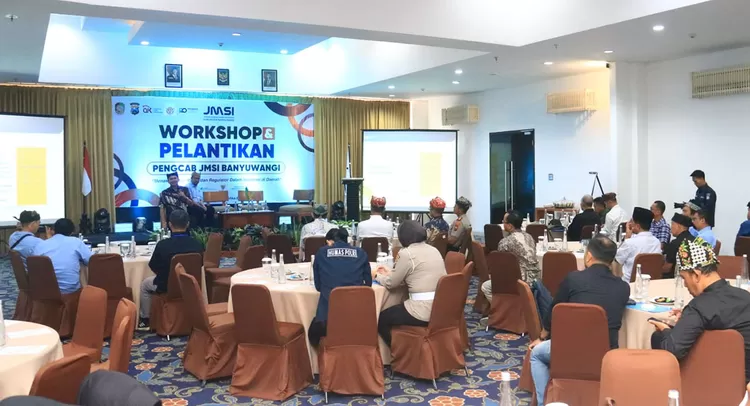 Agus Sulistriyono menjadi pemateri workshop JMSI Banyuwangi bertajuk Menakar Peran Media dan Regulator dalam Investasi di Daerah, Kamis (30/7/2026).