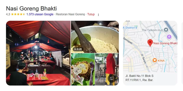 Nasi Goreng Bhakti menawarkan racikan sederhana dengan pilihan topping melimpah. Bisa pilih hingga tiga topping, termasuk kambing, bakso, dan ati ampela.   
