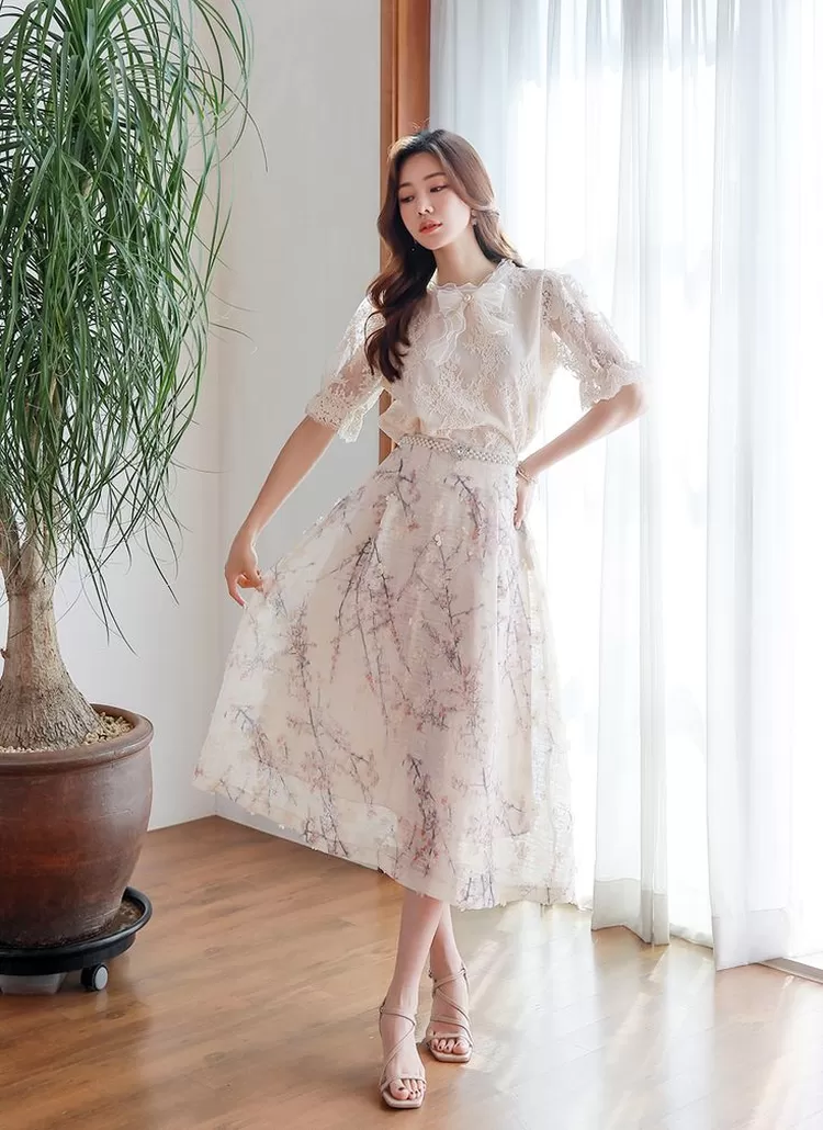 Para Wanita Wajib Punya Berikut Beberapa Dress Brokat Model Korean Style Yang Cocok Untuk 