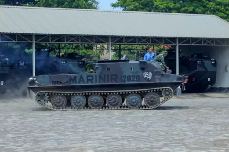 BTR-50 Tank Amfibi Era Soviet Sudah Dilirik KASAL Buat Diganti Tapi yang Masih Korps Marinir TNI AL Indonesia Gunakan Diuji Kelayakannya