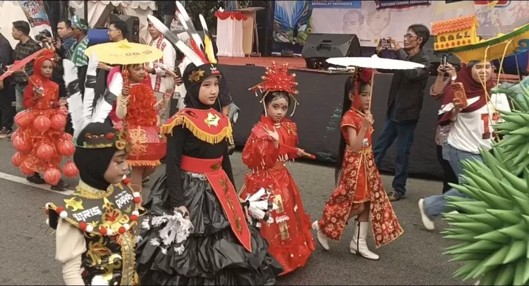 Para Peserta Puncak Carnaval Khatulistiwa (PACAK) 2026. 