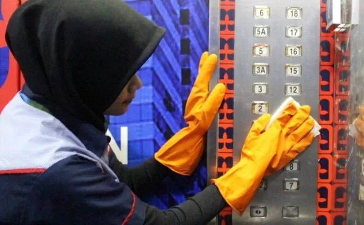 Sebuah gedung bertingkat di Jakarta ini tidak ada lantai 4 dan 13. Lantai 4 diganti dengan 3A. 