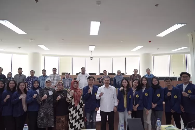 USM Kirim 11 Mahasiswa PkM dan KKN Internasional ke Thailand
