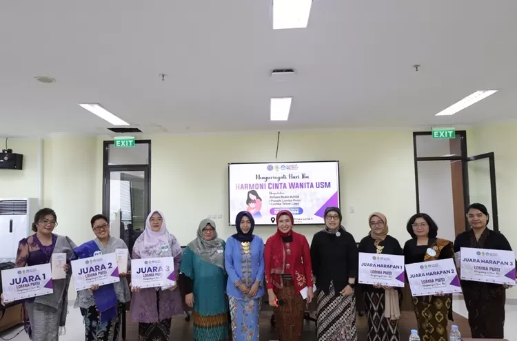 Ikatan Ibu-ibu Universitas Semarang (IIUSM) memperingati Hari Ibu
