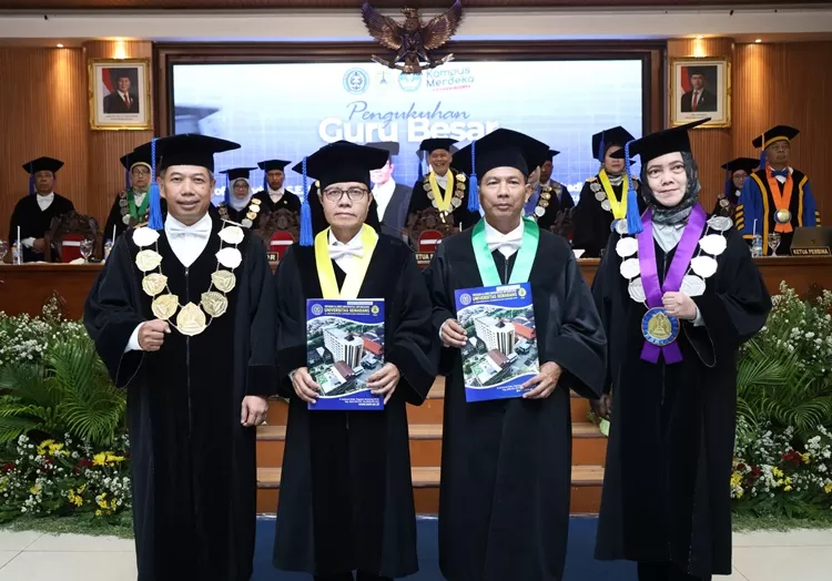 USM Resmi Kukuhkan Dua Guru Besar dari Fakultas Ekonomi dan Teknologi Pertanian.
