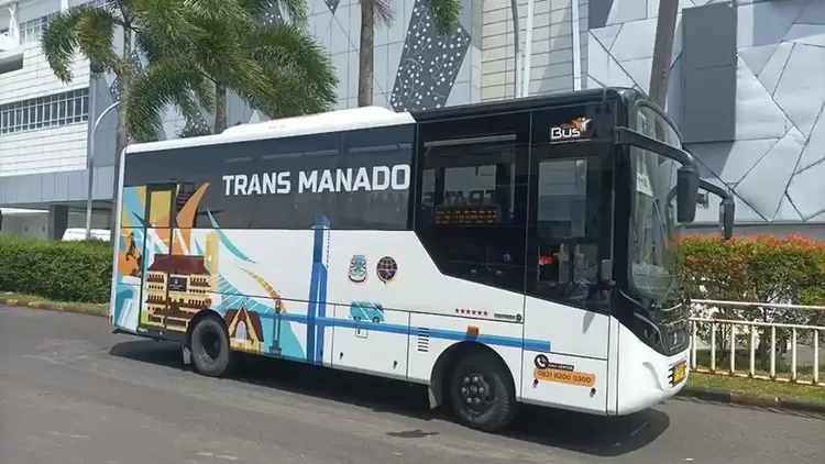 Bus Trans Manado
