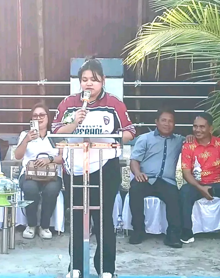 Wakil Bupati Talaud. Anisya G. Bambungan, SE, memberikan sanbutan(Istimewa)