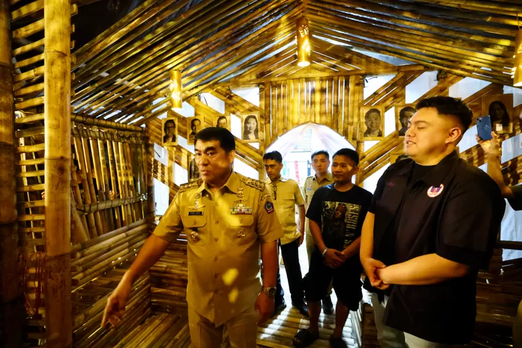 Gubernur Sulut Yulius Selvanus Tinjau Salah Satu Tenda Kreatif Pemuda GMIM