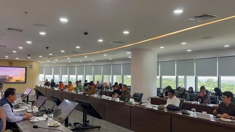 FOTO: Suasana rapat koordinasi bersama Otorita IKN, akademisi. (Dok. Humas Uniba)