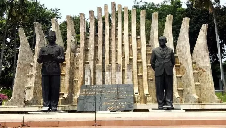 Monumen Proklamasi atau Tugu Proklamasi