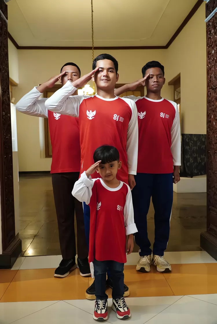 Sosok Dirga Tama Arrasya (depan).