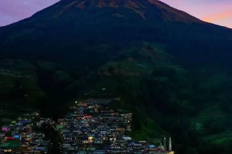 Wisata Nepal Van Java Panorama Gunung Sumbing