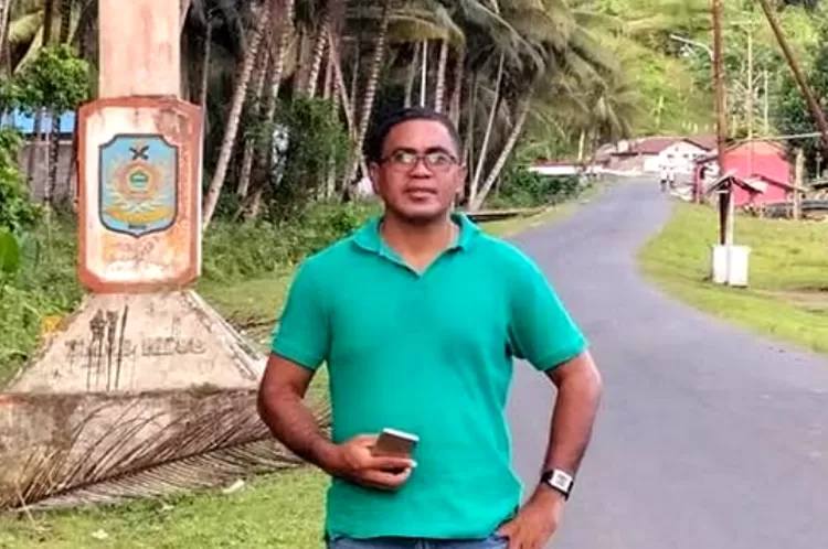 Potret Demisius Boky