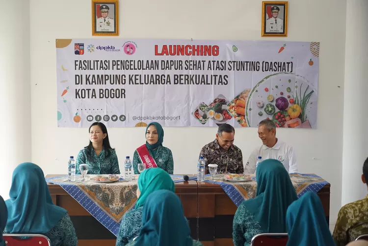 DPPKB Kota Bogor juga meluncurkan program Dashat di Aula Kelurahan Ciwaringin, Kecamatan Bogor Tengah, pada Jumat, (26/10)
