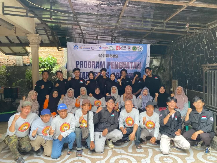 Tim PPKO bersama Kelompok Tanin(Poktan) Sosial 3.