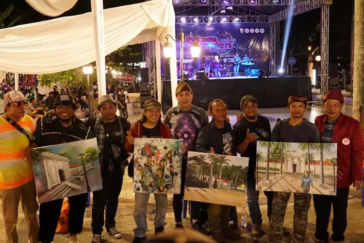 Karya pelukis on the spot di Parade Bunyian. 