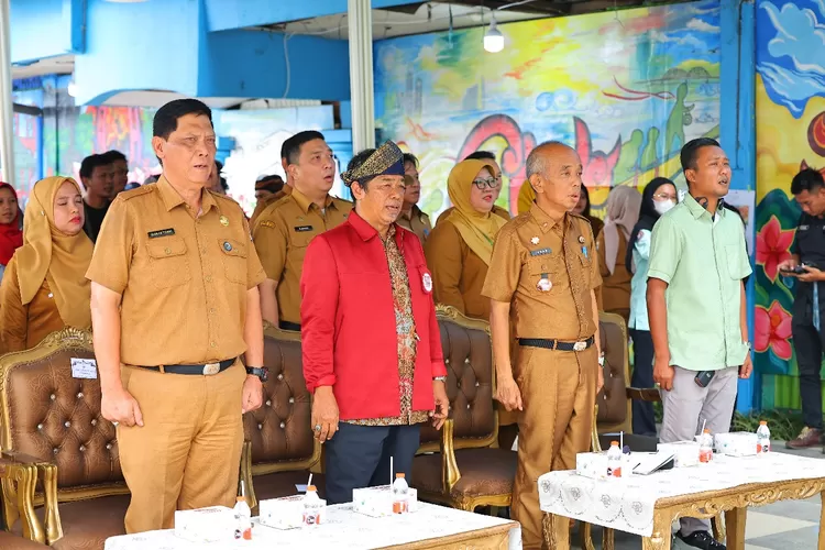 Lomba Mural Grafiti Palembang 2025 rsmi ditutup Walikota Palembang diwakili Asisten I, M Ichlasul Akmal, S Sos, MSi