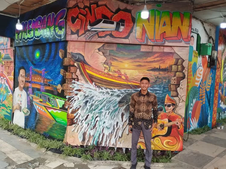 Juara II Tim Black Mamba: Maradona & Rahmat Kurniawan, Mural tiga dimensi Ampera, bidar dan Sahilin.