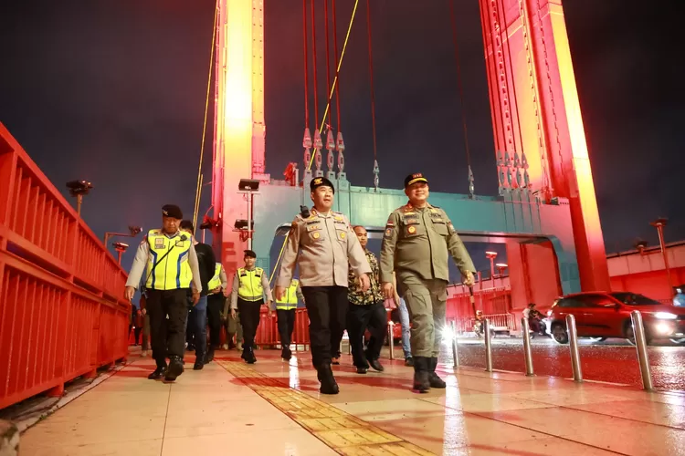 Pol P dan Poltabes bersama menggelar razia pengamanan di Palembang