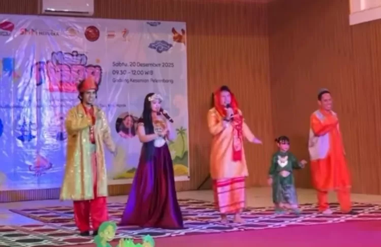 Dulmuluk nerkolabotasi dengan pendongeng