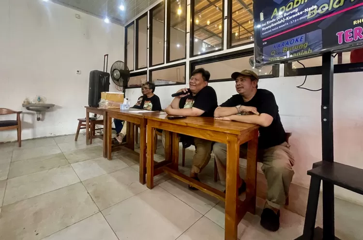 Panitia silaturhami Keluarga Besar Jalan Latumenten - Foto: Henri Lukmanul Hakim