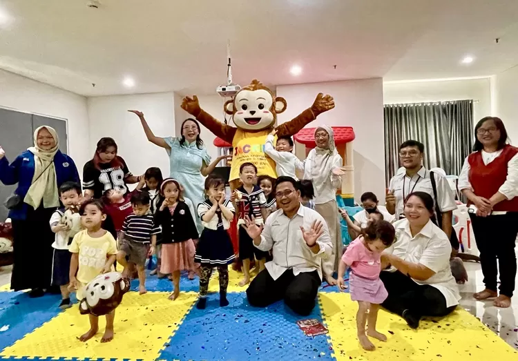 Foto bersama saat Gran Opening - Foto: Henri Lukmanul Hakim