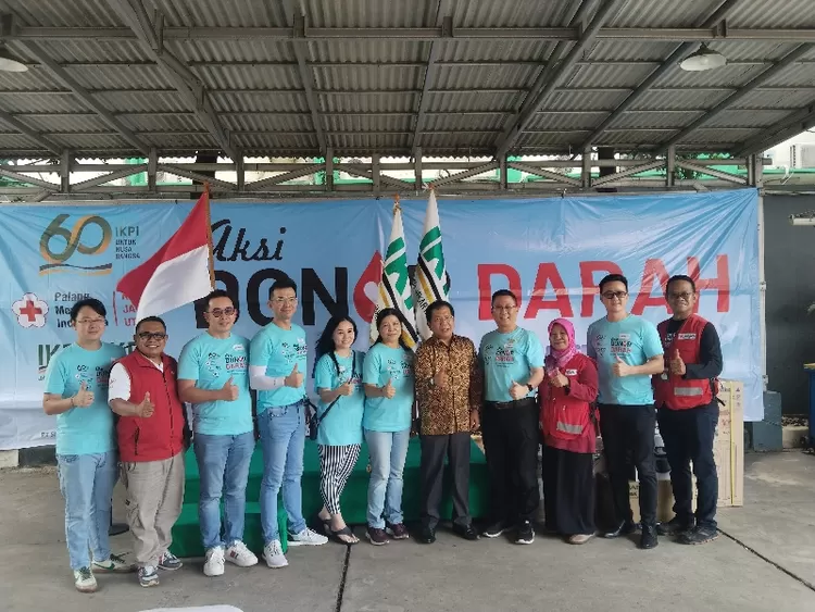 Pengurus IKPI berfoto bersama Ketemu PMI Jakarta Utara Rijal